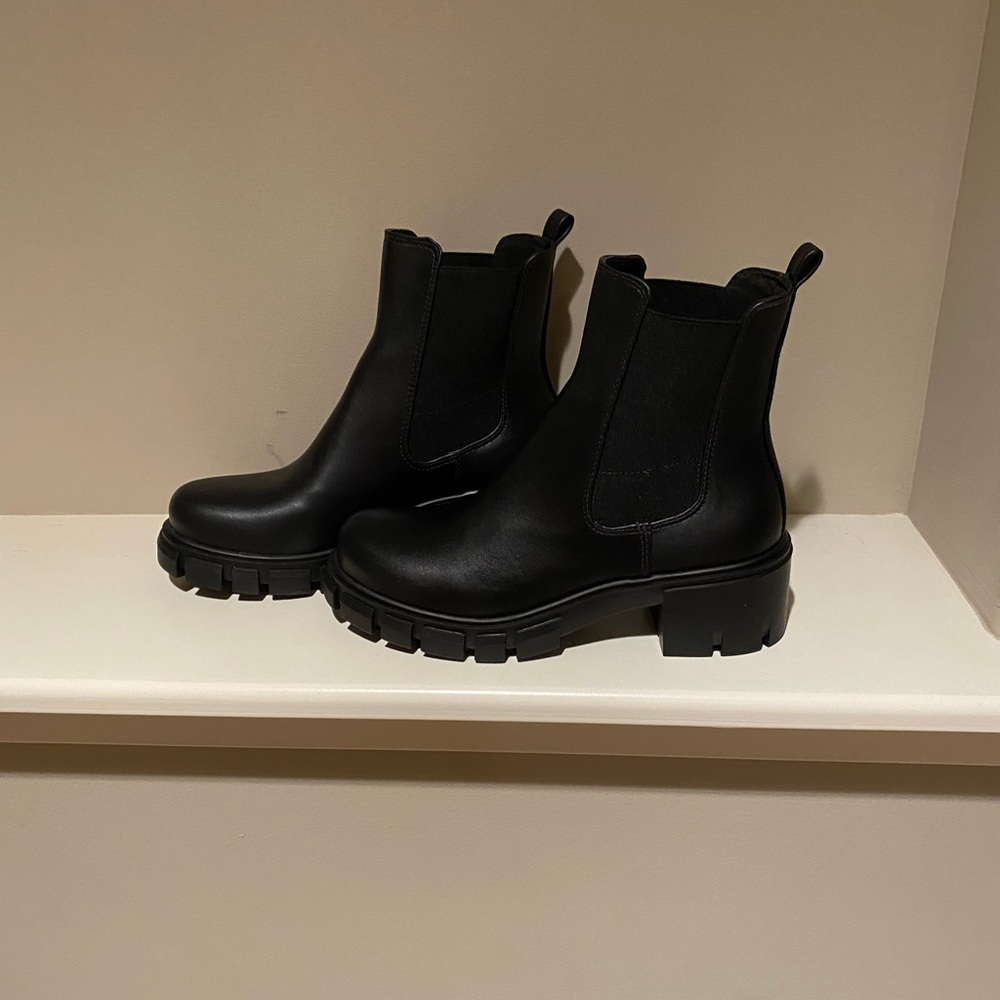 Madden Girl boots